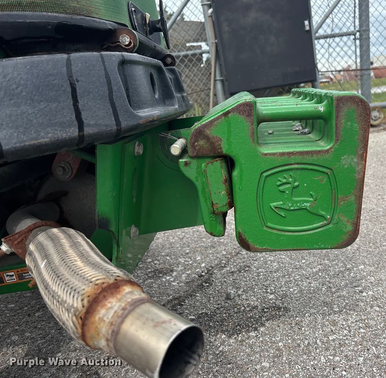 image for item ET4668 2006 John Deere 1445 Series II 4WD lawn mower