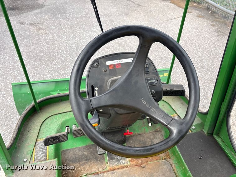 image for item ET4668 2006 John Deere 1445 Series II 4WD lawn mower