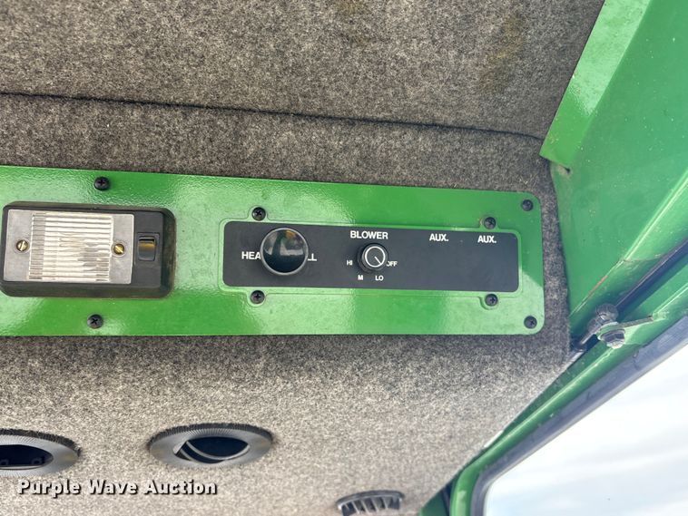 image for item ET4668 2006 John Deere 1445 Series II 4WD lawn mower