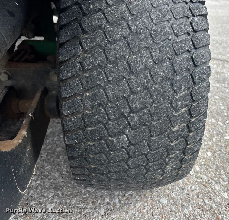 image for item ET4668 2006 John Deere 1445 Series II 4WD lawn mower