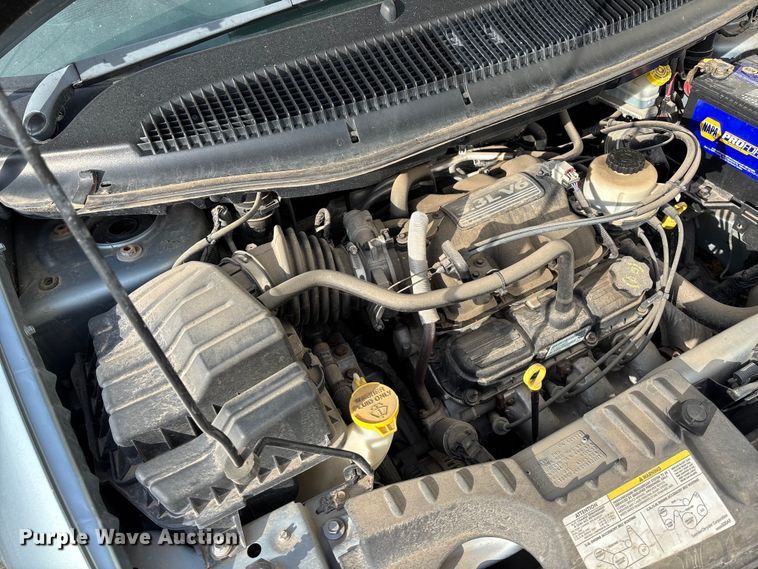 image for item ET4686 2005 Dodge Grand Caravan handicap accessible van