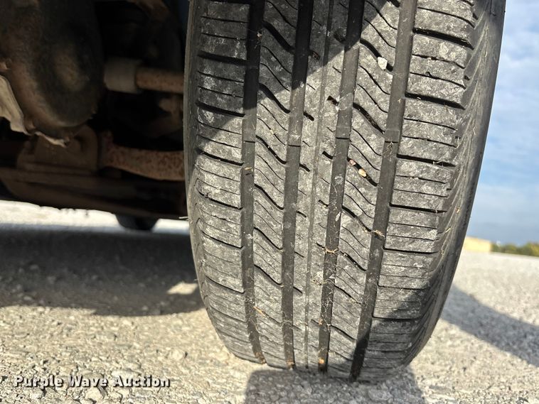 image for item ET4686 2005 Dodge Grand Caravan handicap accessible van