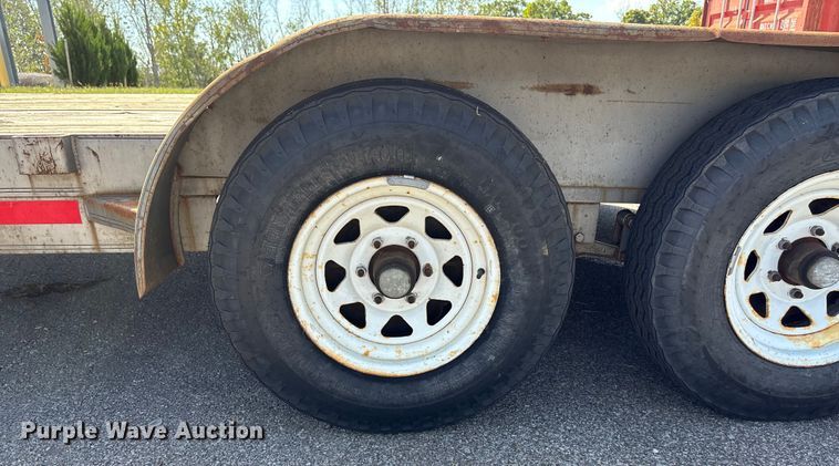 image for item ET4715 1995 Double N utility trailer