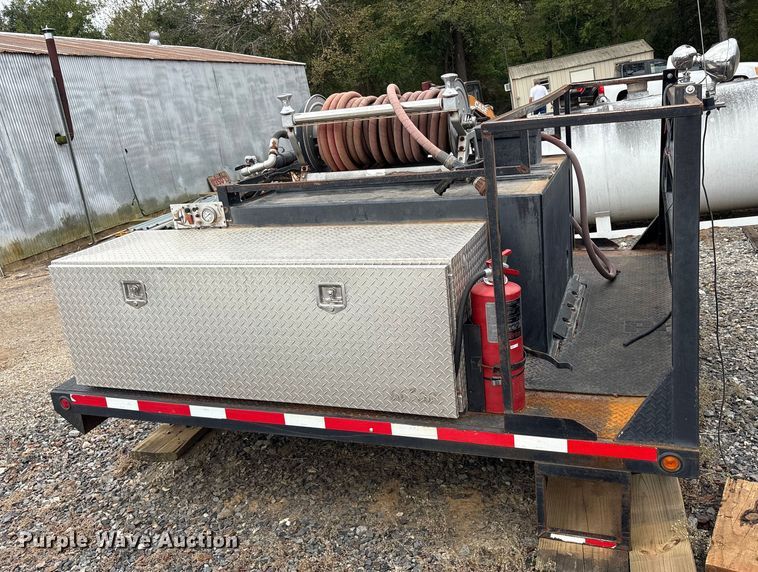 image for item ET7095 Brush truck pickup truck bed