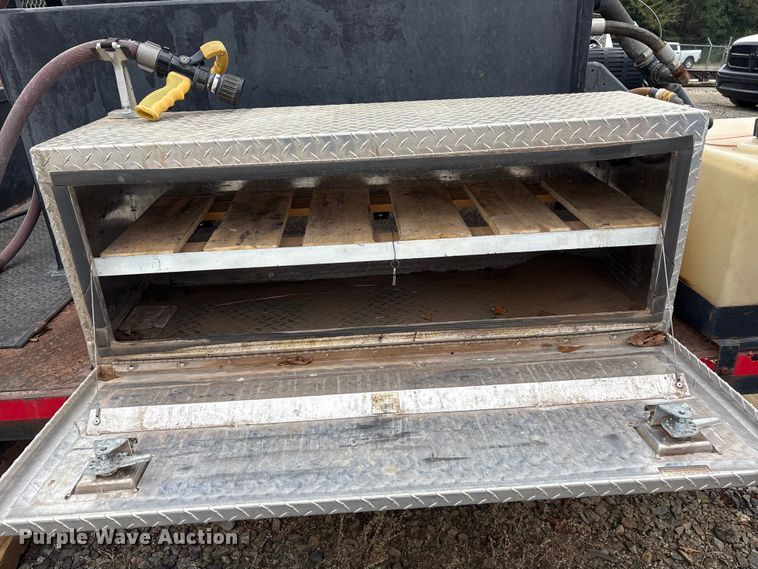 image for item ET7095 Brush truck pickup truck bed