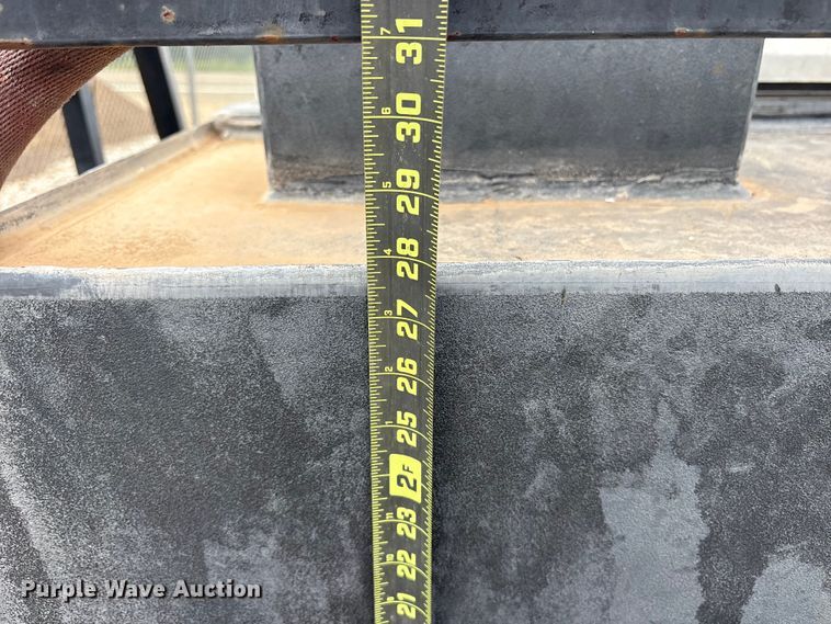 image for item ET7095 Brush truck pickup truck bed