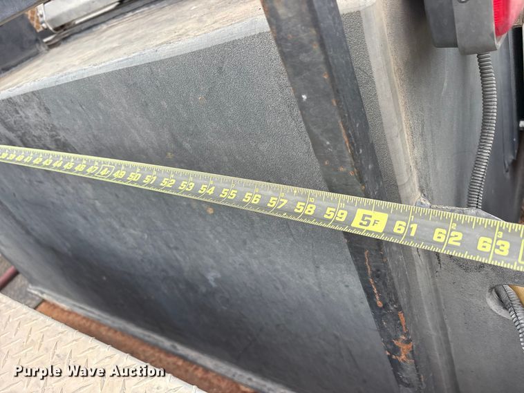 image for item ET7095 Brush truck pickup truck bed