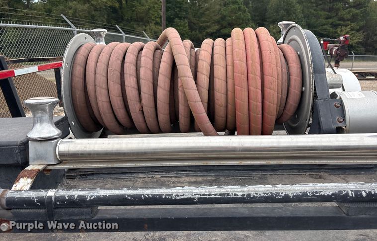 image for item ET7095 Brush truck pickup truck bed