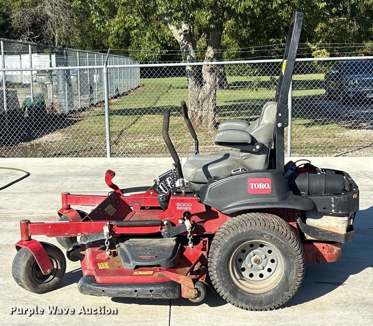 image for item EU0118 Toro 5000 series ZTR lawn mower