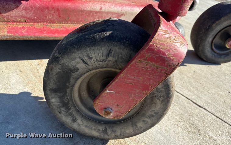 image for item EU0118 Toro 5000 series ZTR lawn mower