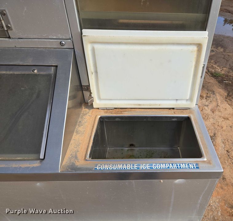 image for item EU3758 Club Car Turf 2 CARRYALL golf cart