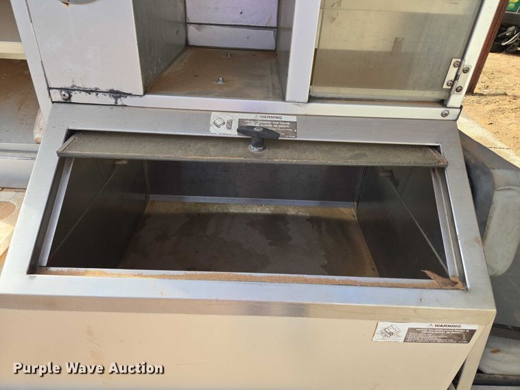 image for item EU3758 Club Car Turf 2 CARRYALL golf cart