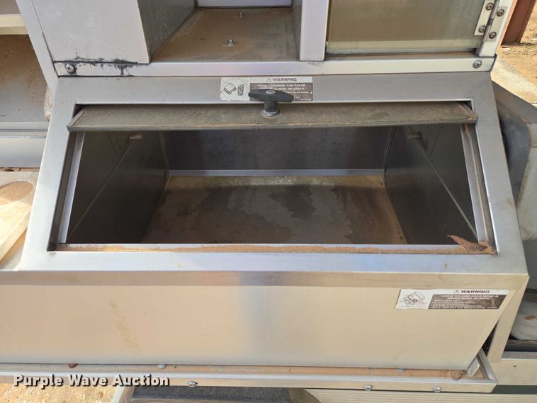 image for item EU3758 Club Car Turf 2 CARRYALL golf cart