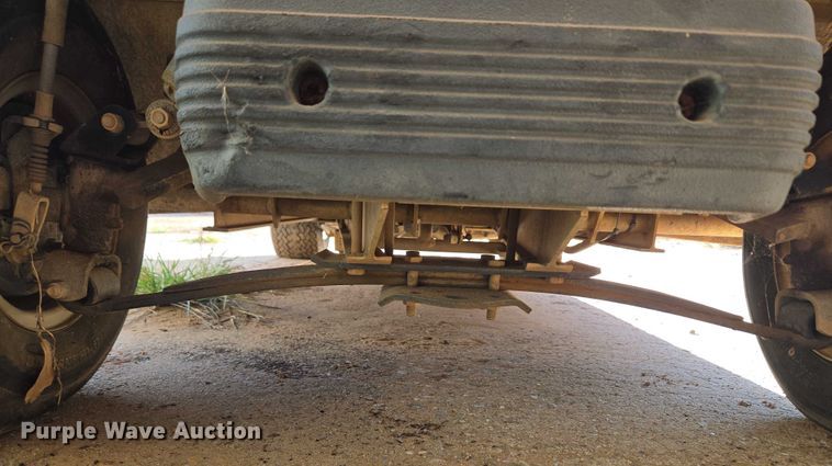 image for item EU3758 Club Car Turf 2 CARRYALL golf cart