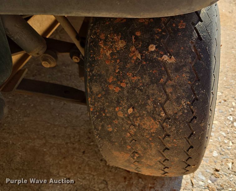 image for item EU3758 Club Car Turf 2 CARRYALL golf cart