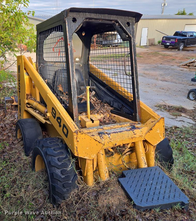 image for item EU3760 Mustang 940 skid steer loader