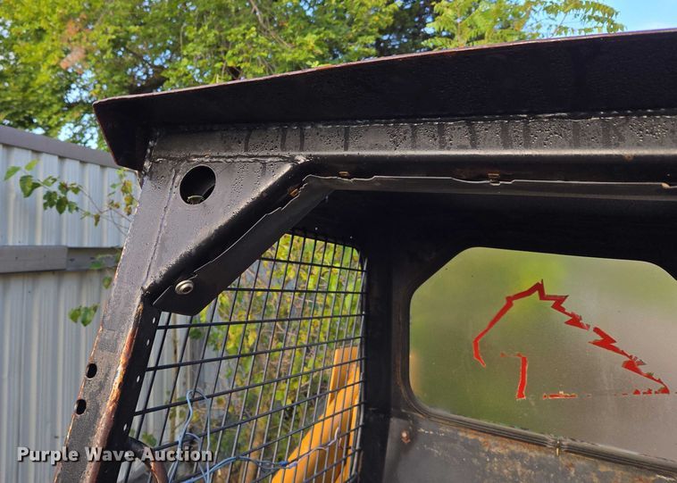 image for item EU3760 Mustang 940 skid steer loader