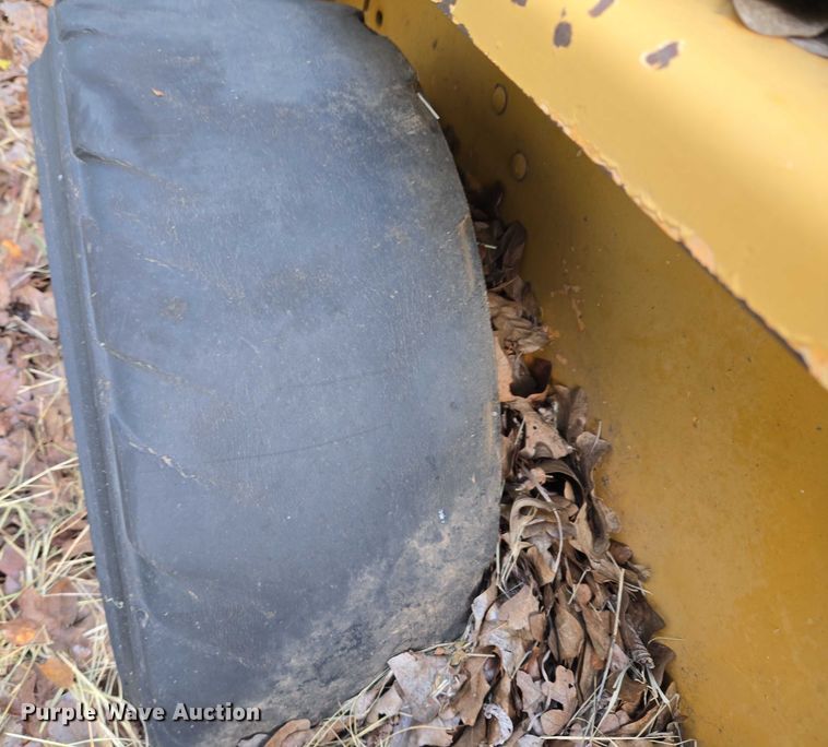 image for item EU3760 Mustang 940 skid steer loader