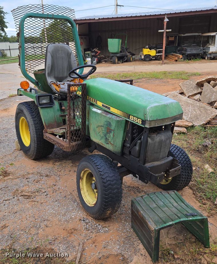 image for item EU3762 John Deere 856 tractor