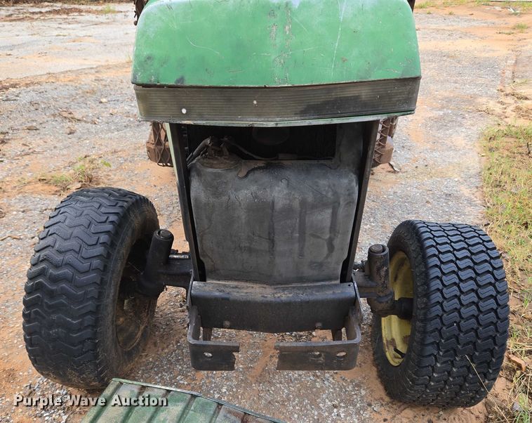 image for item EU3762 John Deere 856 tractor