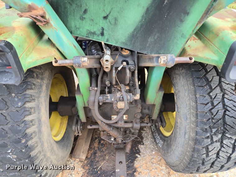 image for item EU3762 John Deere 856 tractor