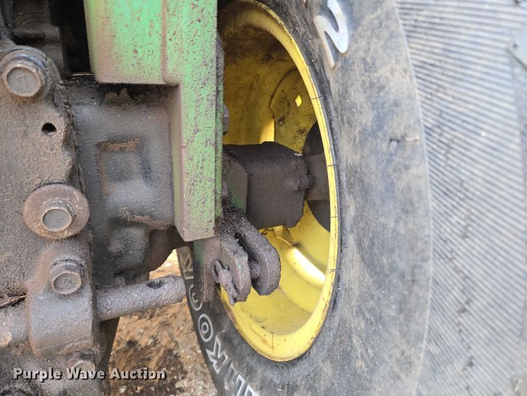 image for item EU3762 John Deere 856 tractor