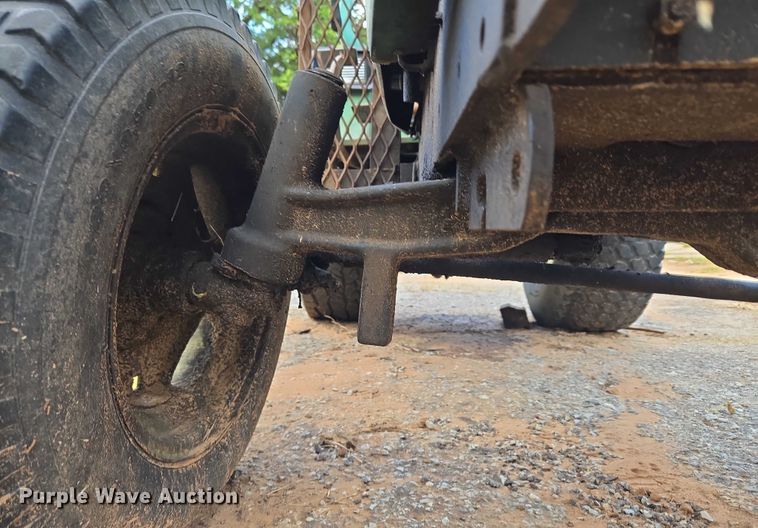 image for item EU3762 John Deere 856 tractor