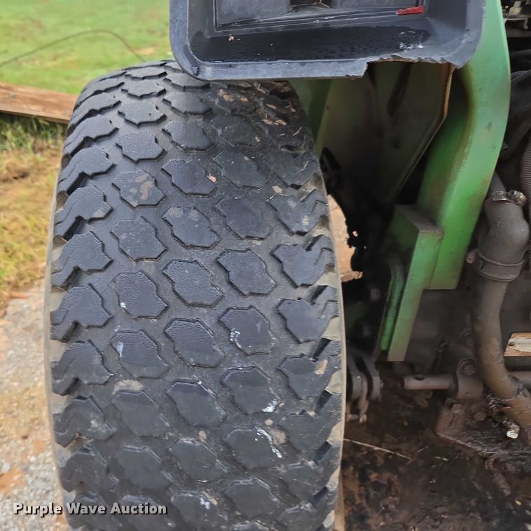 image for item EU3762 John Deere 856 tractor