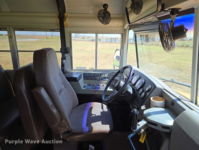 image for item EU3769 2006 Blue Bird Bb Conventional school bus