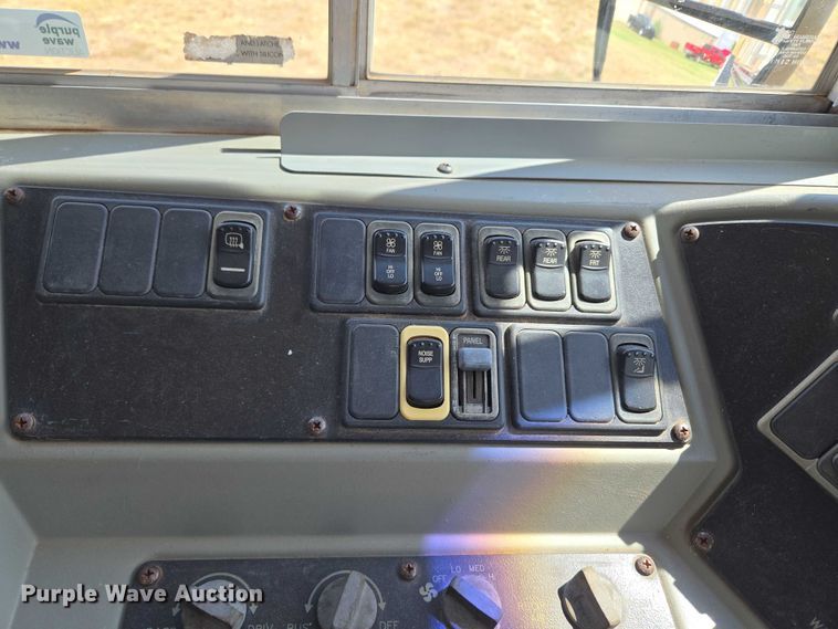 image for item EU3769 2006 Blue Bird Bb Conventional school bus