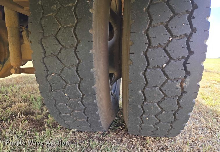 image for item EU3769 2006 Blue Bird Bb Conventional school bus