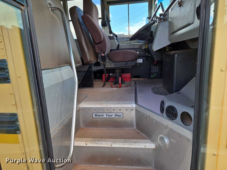 image for item EU3770 2009 Blue Bird Bb Conventional school bus