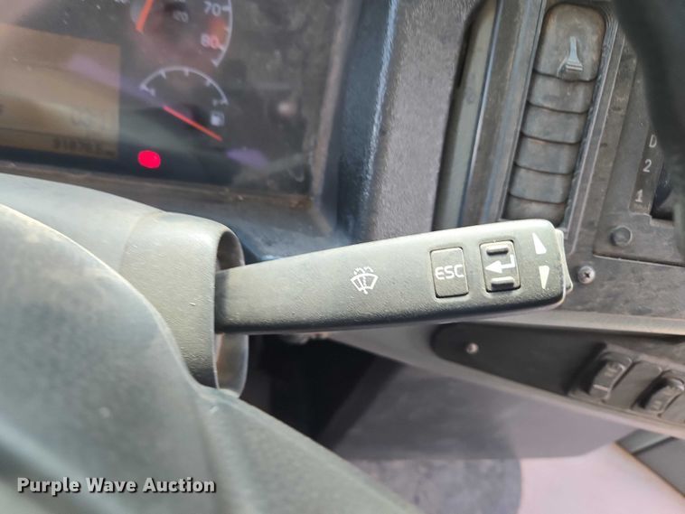 image for item EU3770 2009 Blue Bird Bb Conventional school bus