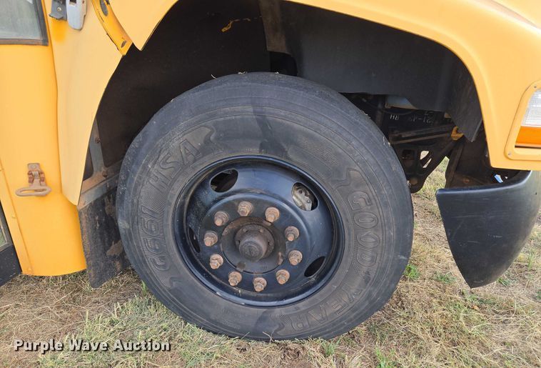 image for item EU3770 2009 Blue Bird Bb Conventional school bus