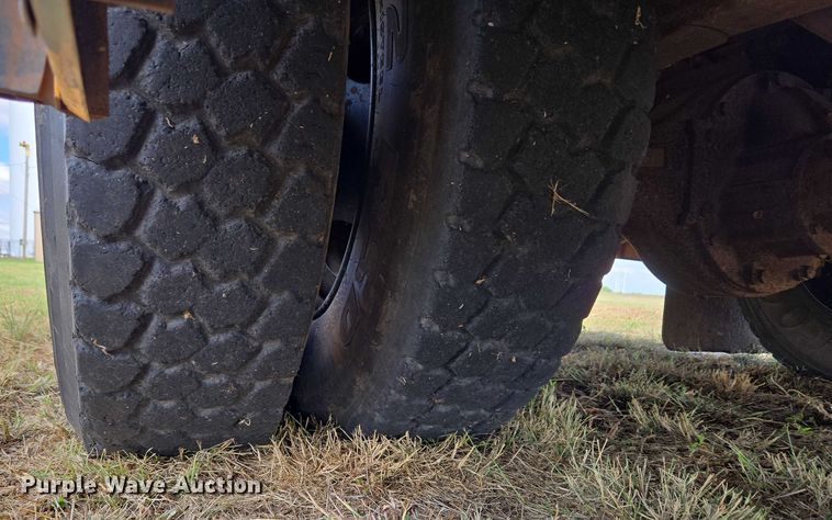 image for item EU3770 2009 Blue Bird Bb Conventional school bus