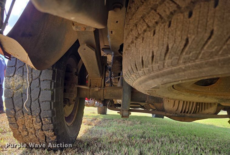 image for item EU3771 2008 Ford F-350 Crew Cab pickup truck