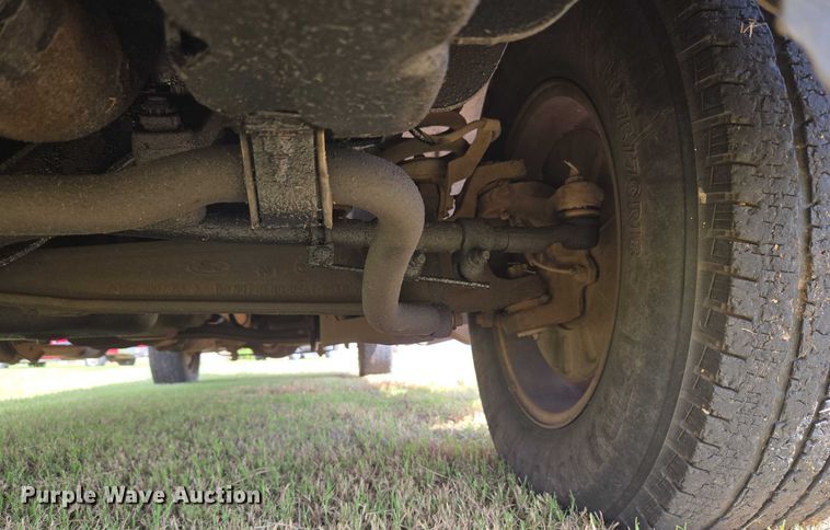 image for item EU3771 2008 Ford F-350 Crew Cab pickup truck