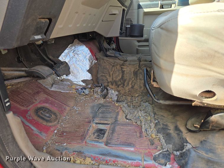 image for item EU3771 2008 Ford F-350 Crew Cab pickup truck