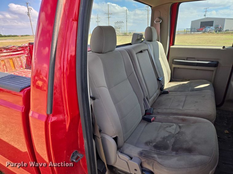 image for item EU3771 2008 Ford F-350 Crew Cab pickup truck