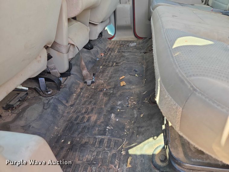 image for item EU3771 2008 Ford F-350 Crew Cab pickup truck