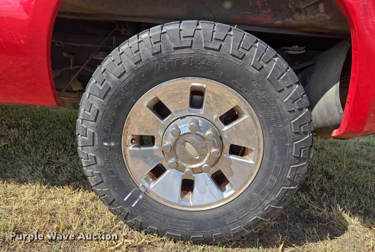 image for item EU3771 2008 Ford F-350 Crew Cab pickup truck