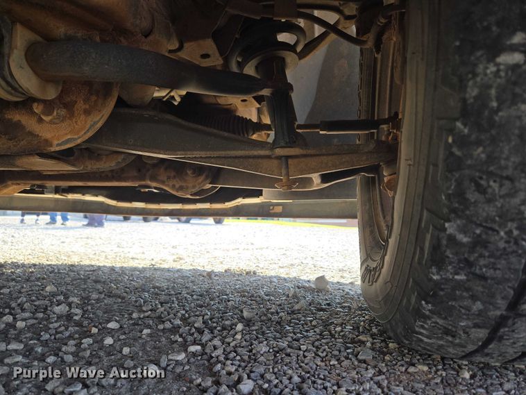 image for item EU3807 2010 Chevrolet Suburban SUV