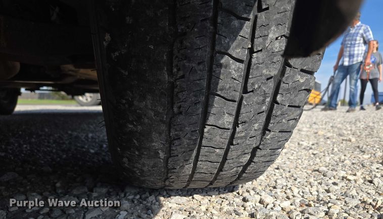 image for item EU3807 2010 Chevrolet Suburban SUV