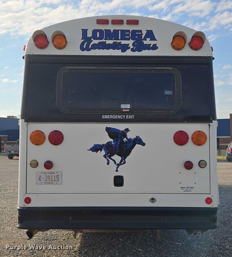 image for item EU3808 2007 Thomas Built Saf-T-Liner HDX school bus