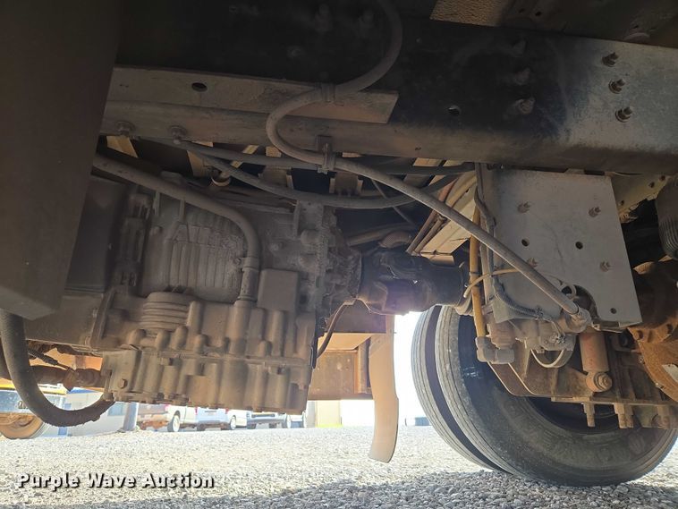 image for item EU3808 2007 Thomas Built Saf-T-Liner HDX school bus