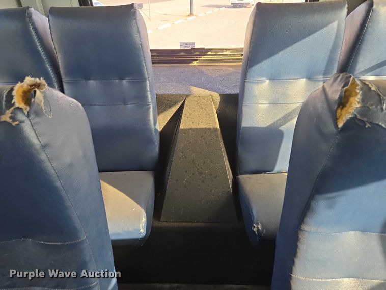 image for item EU3808 2007 Thomas Built Saf-T-Liner HDX school bus