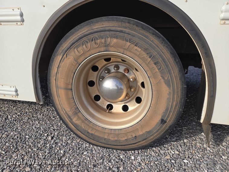 image for item EU3808 2007 Thomas Built Saf-T-Liner HDX school bus