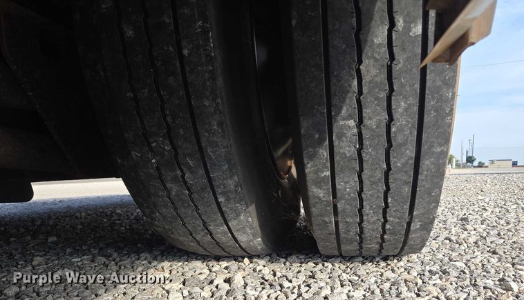 image for item EU3808 2007 Thomas Built Saf-T-Liner HDX school bus