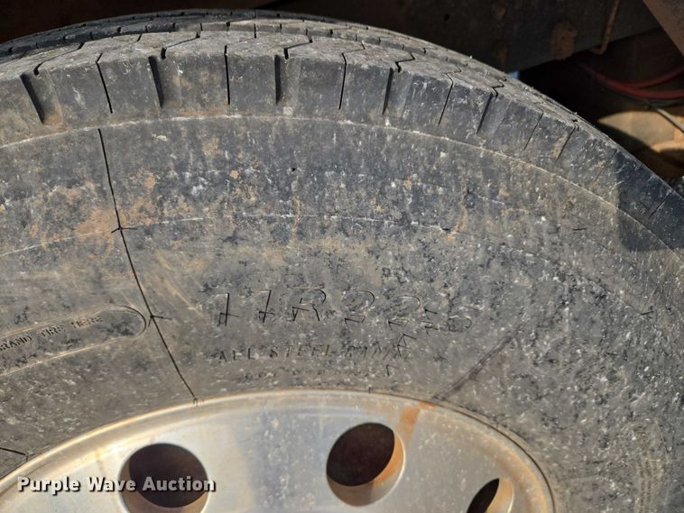 image for item EU3808 2007 Thomas Built Saf-T-Liner HDX school bus