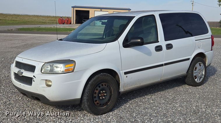 image for item EU3809 2008 Chevrolet Uplander van